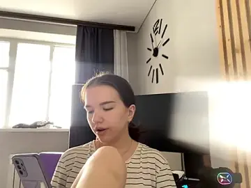 Stripchat Live Sex Cam of FewerCadre