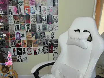 Stripchat Free Live Porn of Amelie_Peach