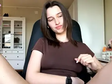 Stripchat Adult Webcam of DarlineBrustera