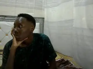 Xlovecam Free Live Porn of GloriaMaria