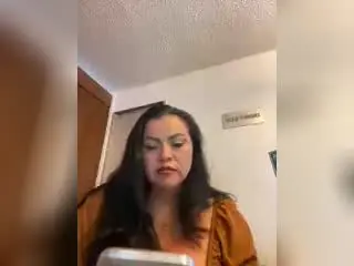 Xlovecam Sex Chat of CharlotteDevereaux