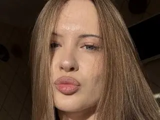 Xlovecam Live Sex of JoelleCanal