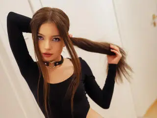 Xlovecam Free Porn Cam of GraceGold