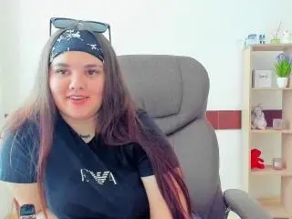 Xlovecam Adult Video Chat of DouceLouise