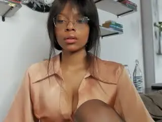 Xlovecam Sex Chat of Adouxrable