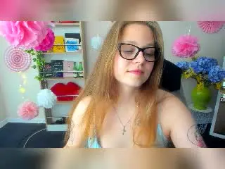 Xlovecam Private Sex Chat of KarKutie