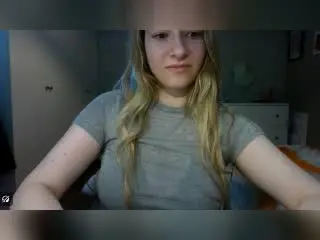 Xlovecam Sex Cam of FancyRosie