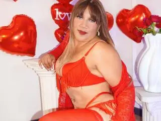 Xlovecam Free Live Porn of MiaMancini