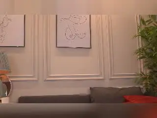 Xlovecam Live Porn of KyraReign